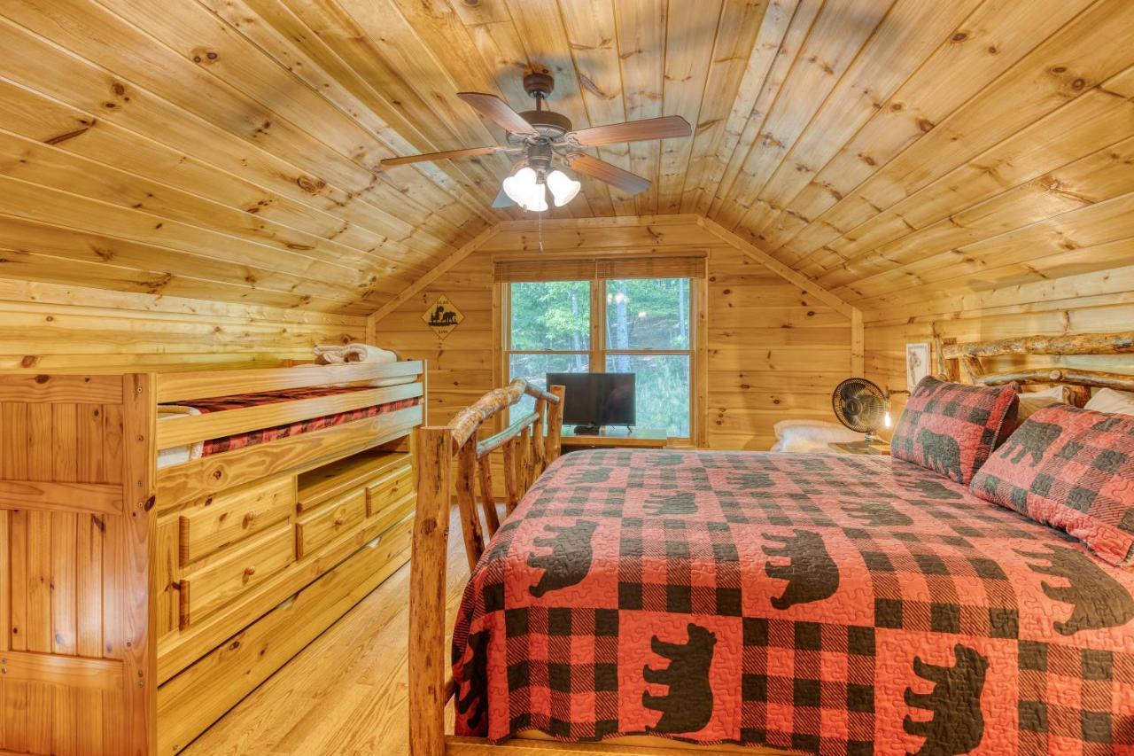 Trout N' About Your Blue Ridge Mountains Retreat, Hot Tub + Game Room! Ellijay Exterior foto